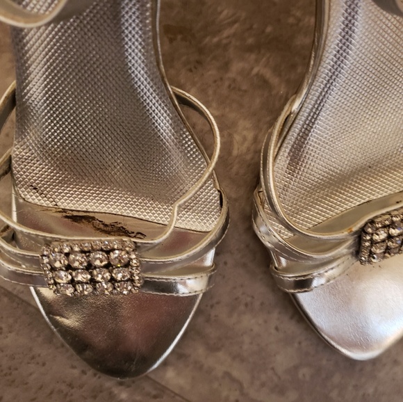 Silver Rhinestone Heel - Picture 5 of 6